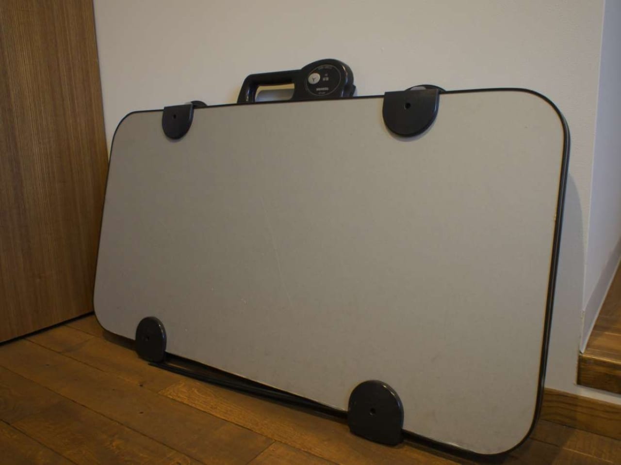 ズボンプレッサー